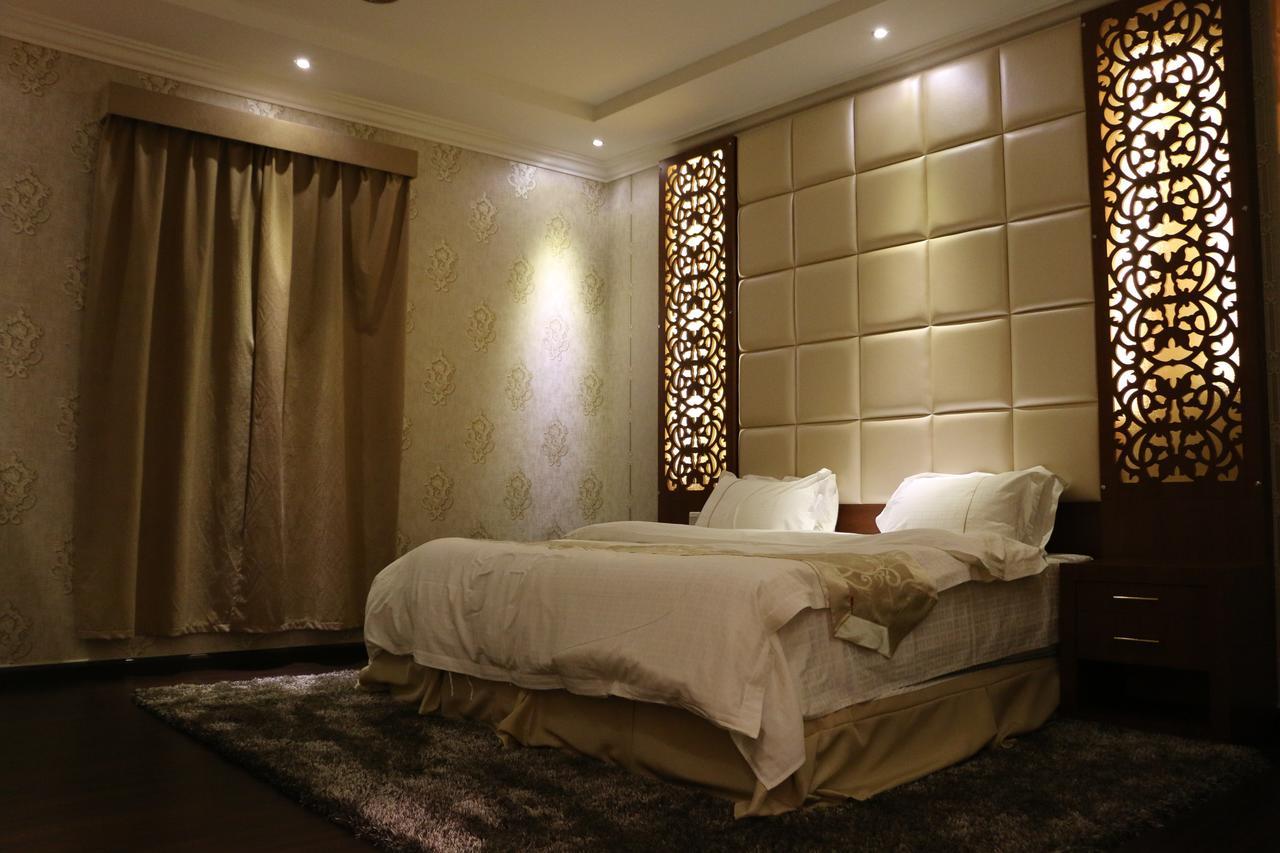 Al Joon Hotel Riad Exterior foto